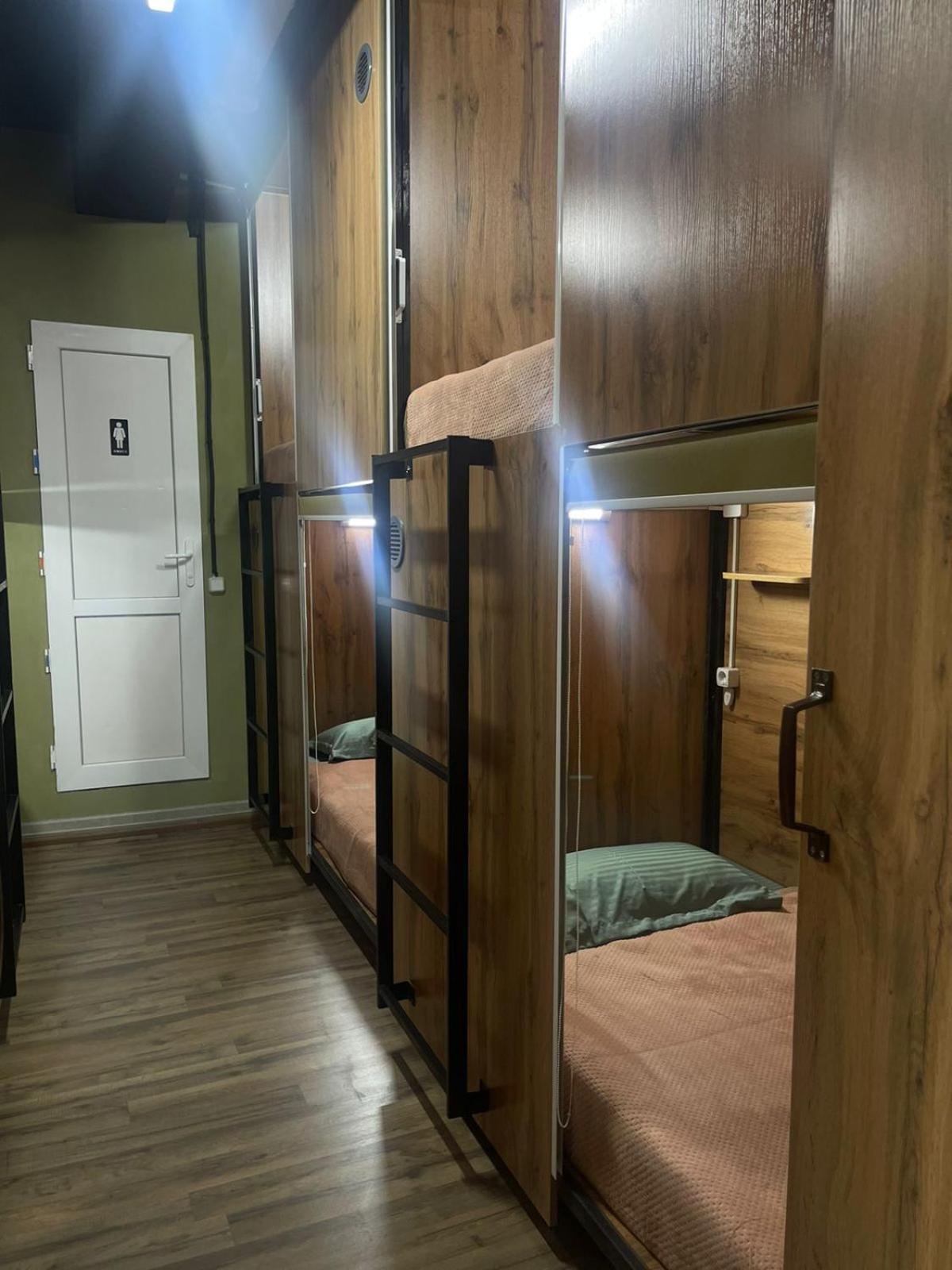 Hostel Kochevnik Capsule Hotel Алматы Экстерьер фото