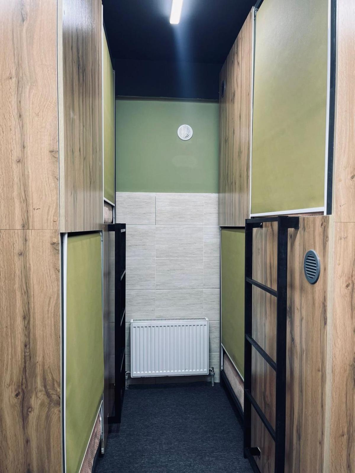 Hostel Kochevnik Capsule Hotel Алматы Экстерьер фото